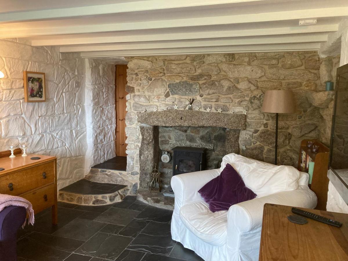 Higher Trenear Farm B&B ヘルストン エクステリア 写真