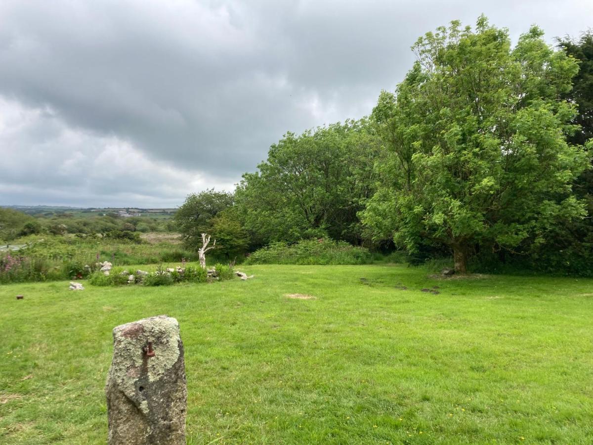Higher Trenear Farm B&B ヘルストン エクステリア 写真